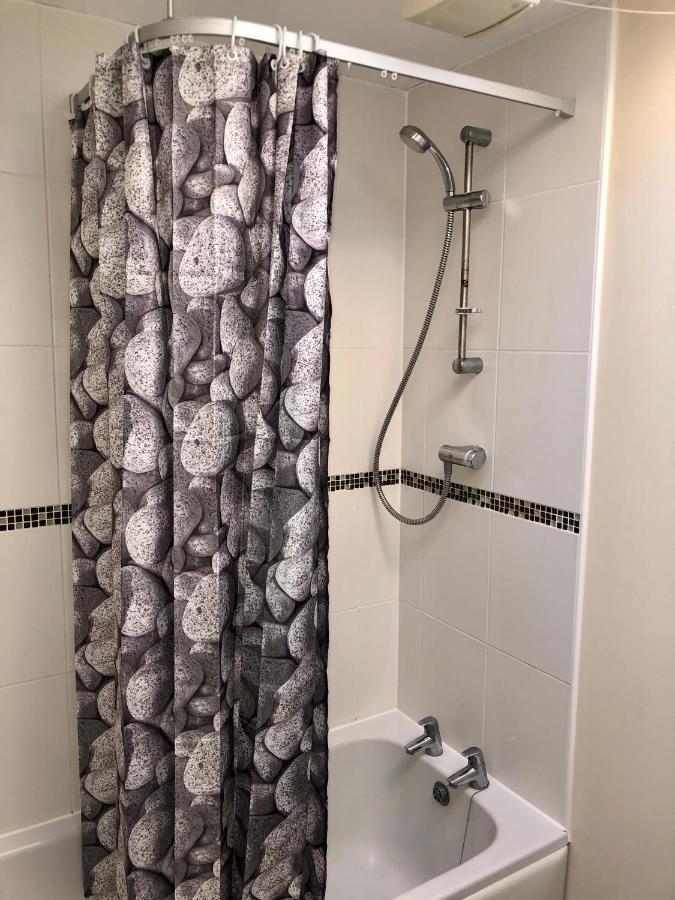Entire Two Bed Coach House Super King Beds Turn Into Singles Villa Exeter Ngoại thất bức ảnh